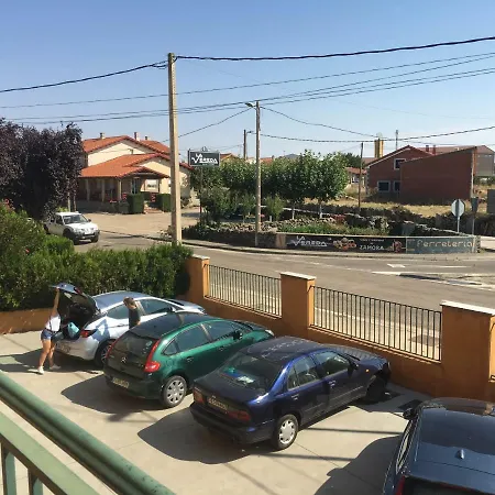 Atico En Los Arribes Del Duero Apartment